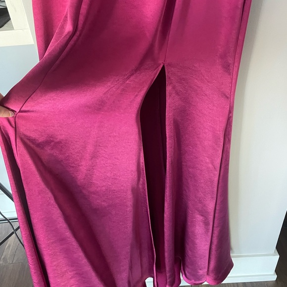 Selfie Leslie Bronte High Split Gathered Bust Maxi Dress Magenta - Picture 6 of 11
